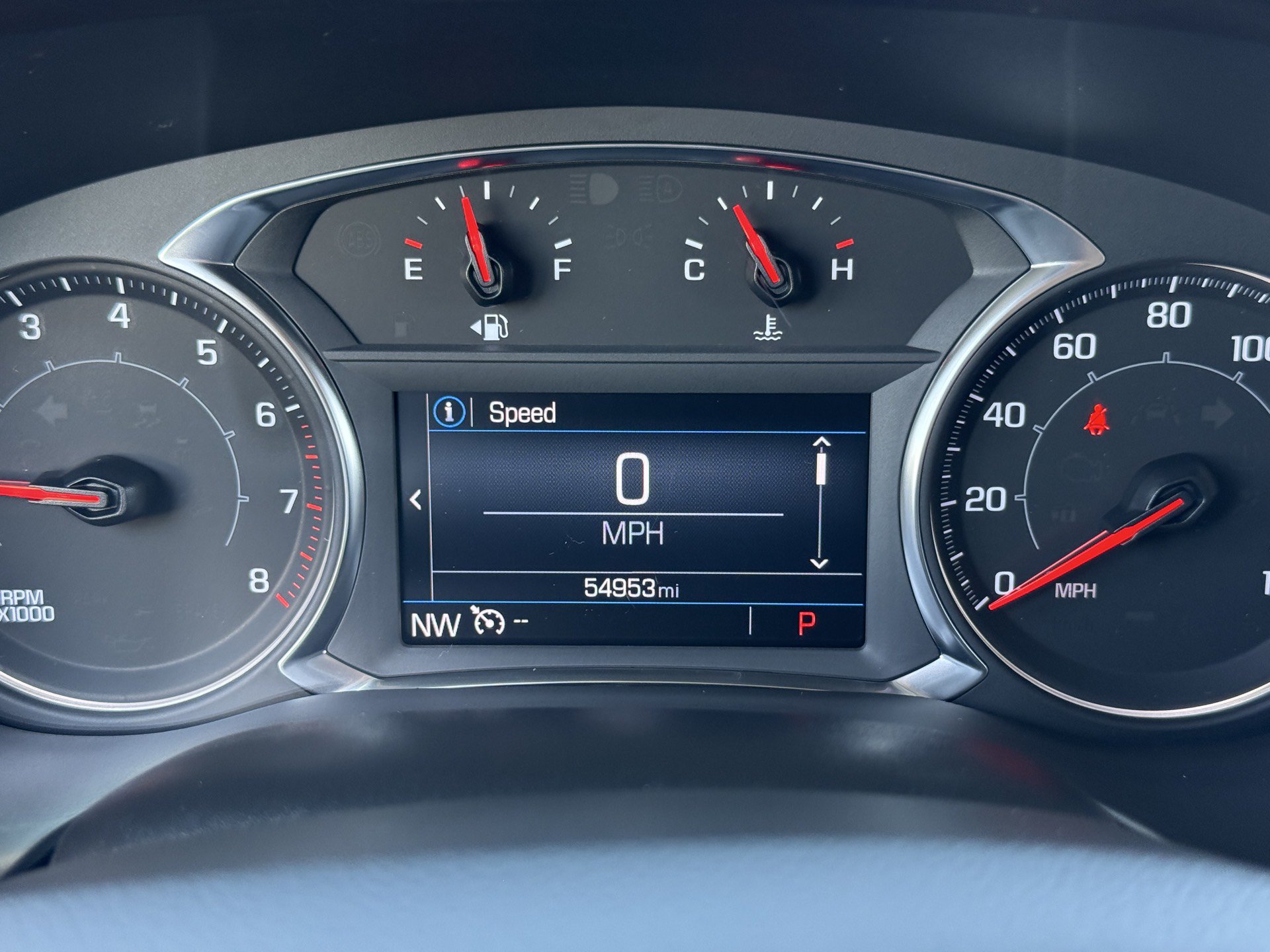 Used 2023 GMC Acadia SLE w/ Driver Convenience Package FWD image 23