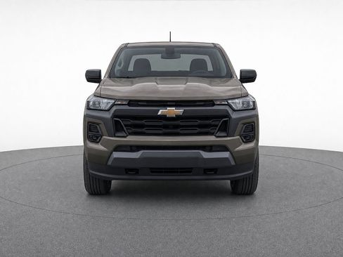 Used 2023 Chevrolet Colorado LT w/ LT Convenience Package II AWD/4WD image 5