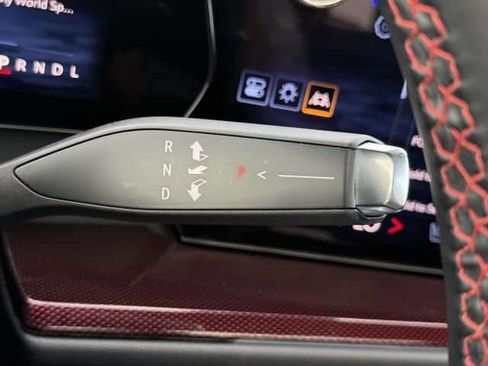 Used 2024 Chevrolet Traverse RS w/ LPO, Floor Liner Package image 28