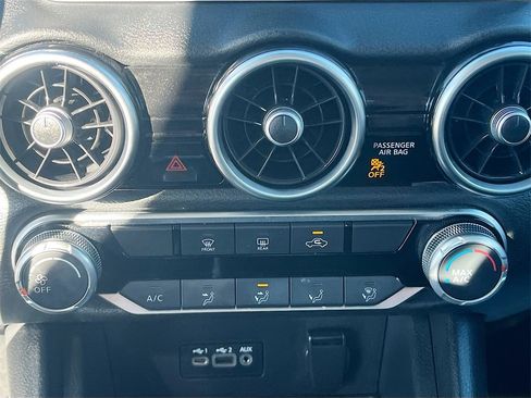 Used 2023 Nissan Sentra SV image 15