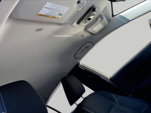 Certified 2023 Toyota Corolla LE FWD image 14