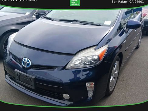 Used 2012 Toyota Prius Five FWD image 1