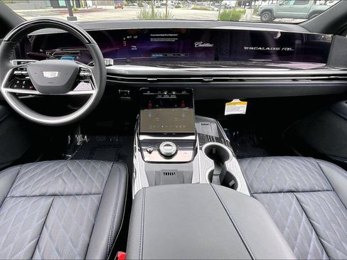 New 2026 Cadillac Escalade IQL Luxury w/ LPO, Floor Liner Package AWD/4WD image 7