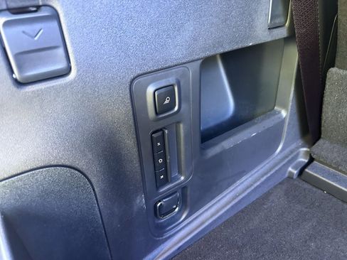 Used 2025 Lincoln Navigator Reserve w/ Jet Appearance Package AWD/4WD image 23