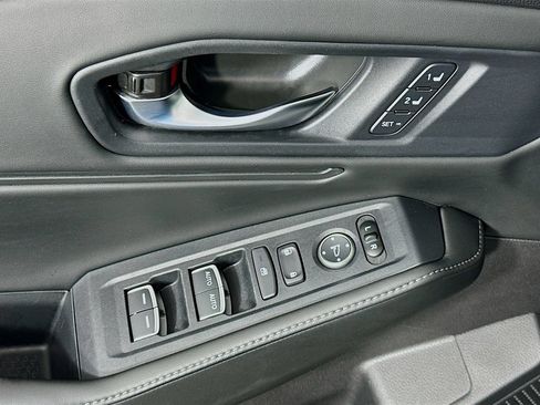 Used 2024 Honda Accord Sport image 17