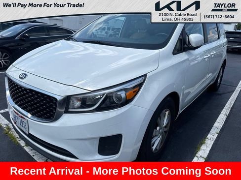 Used 2016 Kia Sedona LX w/ LX Convenience Package FWD image 1