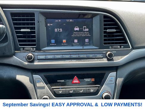 Used 2018 Hyundai Elantra SEL w/ Cargo Package FWD image 13