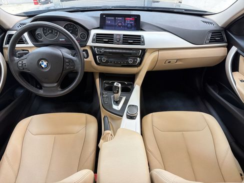 Used 2018 BMW 320i xDrive Sedan w/ Convenience Package AWD/4WD image 15