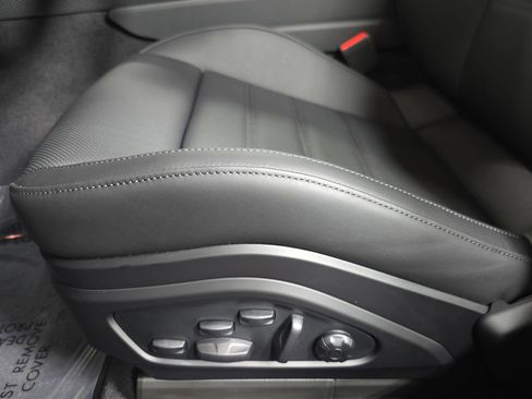 New 2026 Porsche Panamera Turbo image 23