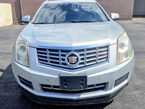 Used 2015 Cadillac SRX Luxury w/ Driver Awareness Package FWD image 3