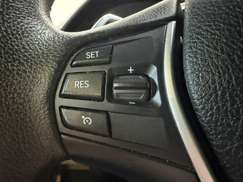 Used 2016 BMW 328i xDrive Sedan AWD/4WD image 38