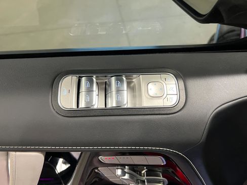 Used 2021 Mercedes-Benz G 550 G 550 image 26