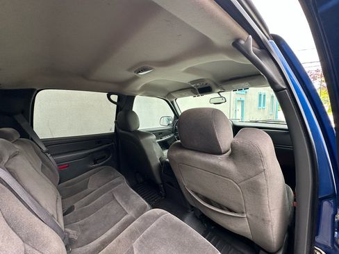 Used 2004 GMC Sierra 2500 SLE w/ Skid Plate Package image 34