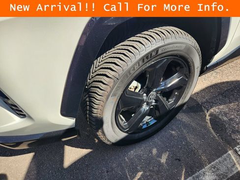 Used 2021 Toyota RAV4 XSE AWD/4WD image 7