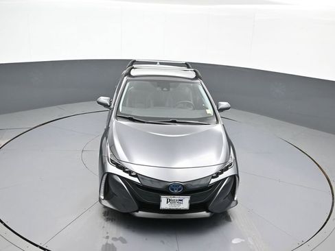 Used 2022 Toyota Prius Prime XLE image 35