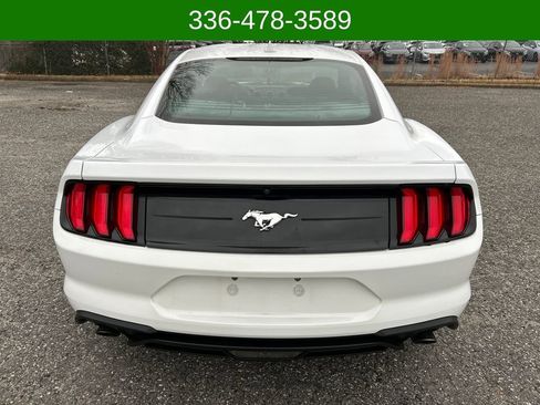 Used 2021 Ford Mustang Coupe image 4