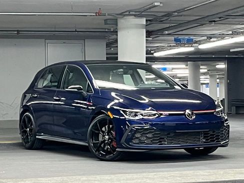 Used 2024 Volkswagen GTI SE w/ SE Leather Seats Package image 2