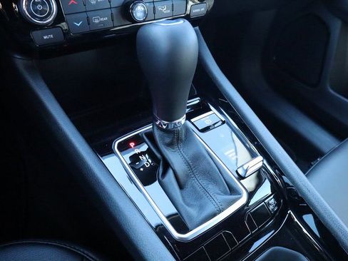 New 2026 Jeep Compass Latitude image 9