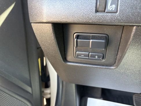 Certified 2024 Chevrolet Colorado ZR2 w/ Technology Package AWD/4WD image 20