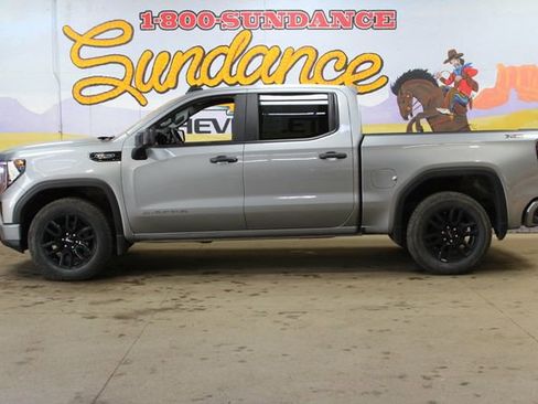 Used 2025 GMC Sierra 1500 Pro w/ Graphite Edition AWD/4WD image 1