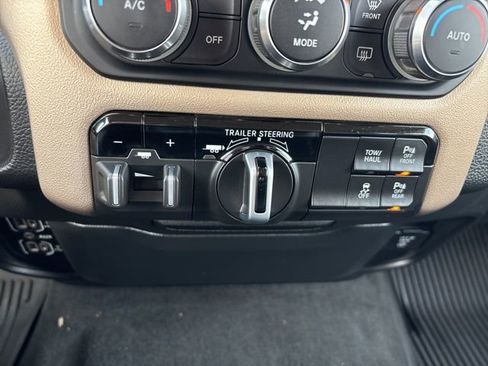 Used 2022 RAM 1500 Laramie image 35