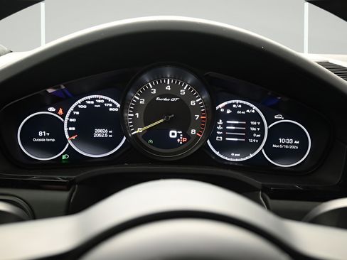 Certified 2022 Porsche Cayenne Turbo GT AWD/4WD image 18