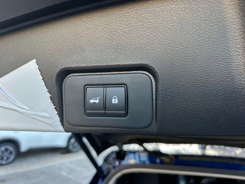 Certified 2026 Nissan Rogue SV w/ Cold Weather Package image 31