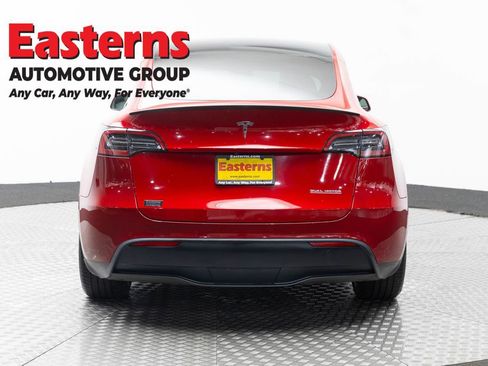 Used 2022 Tesla Model Y Performance AWD/4WD image 6