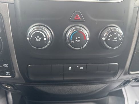 Used 2017 RAM 1500 Express w/ Express Value Package image 27