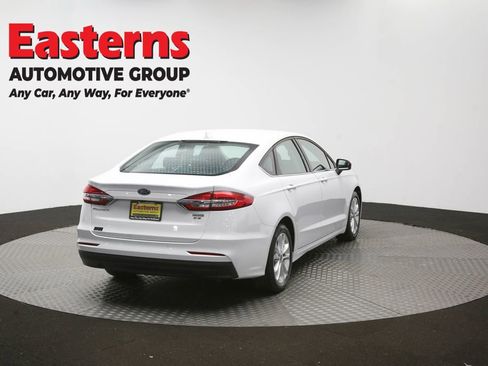 Used 2020 Ford Fusion SE FWD image 38