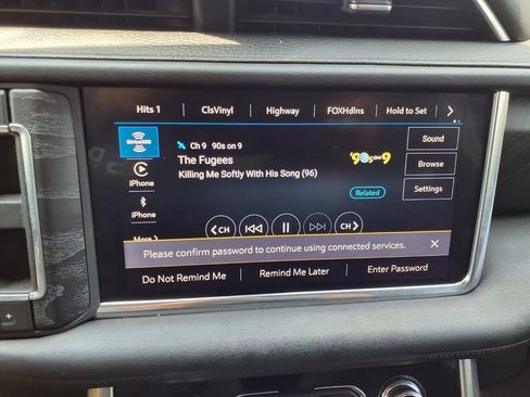 Used 2021 GMC Yukon XL Denali w/ Denali Premium Package RWD image 21
