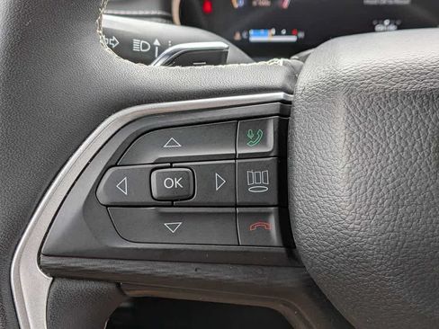 Certified 2023 Jeep Grand Cherokee Altitude AWD/4WD image 23