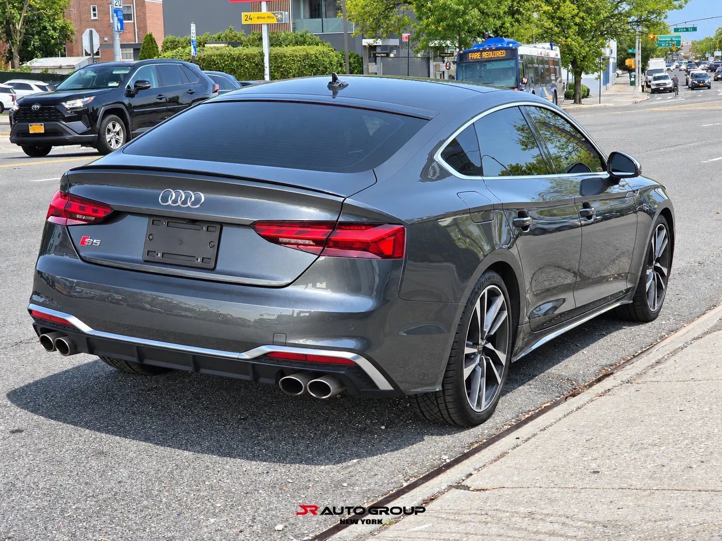 Used 2022 Audi S5 Premium Plus w/ Premium Plus Package AWD/4WD image 8