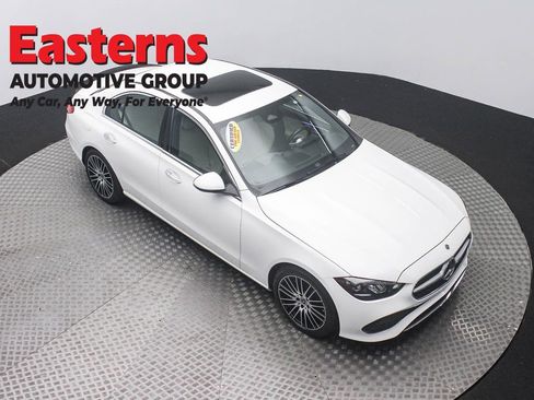 Used 2023 Mercedes-Benz C 300 4MATIC Sedan image 3