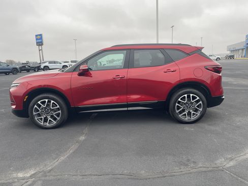 Used 2023 Chevrolet Blazer RS w/ Driver Confidence II Package image 2
