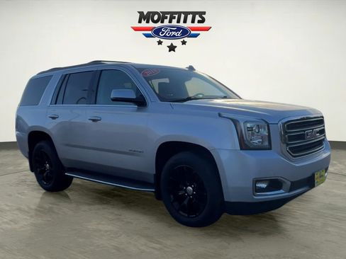 Used 2018 GMC Yukon SLE w/ SLE Value Package image 7