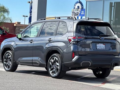 Certified 2025 Subaru Forester Limited image 8