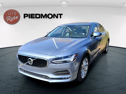 Used 2017 Volvo S90 T6 Momentum w/ Vision Package