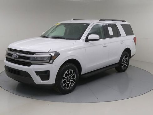 Certified 2024 Ford Expedition XLT AWD/4WD image 22