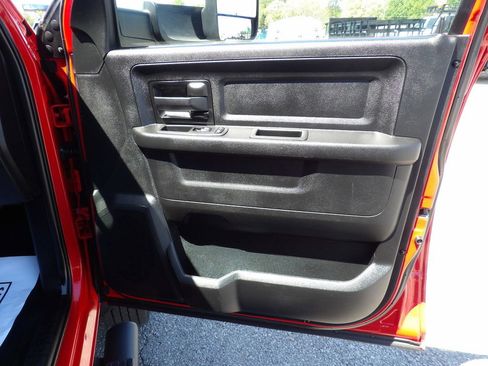 Used 2021 RAM 5500 Tradesman w/ Chrome Appearance Group image 36