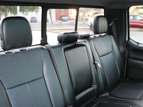 Used 2018 Ford F150 Lariat w/ Equipment Group 502A Luxury image 31