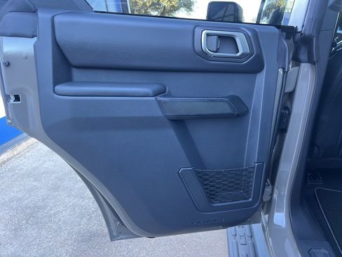 New 2025 Ford Bronco Outer Banks image 9