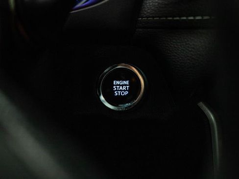 Used 2022 Toyota RAV4 XLE w/ Convenience Package FWD image 20