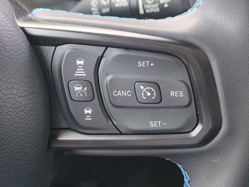 Used 2024 Jeep Wrangler Unlimited Rubicon 4xe AWD/4WD image 28