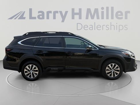 Certified 2024 Subaru Outback Premium AWD/4WD image 6