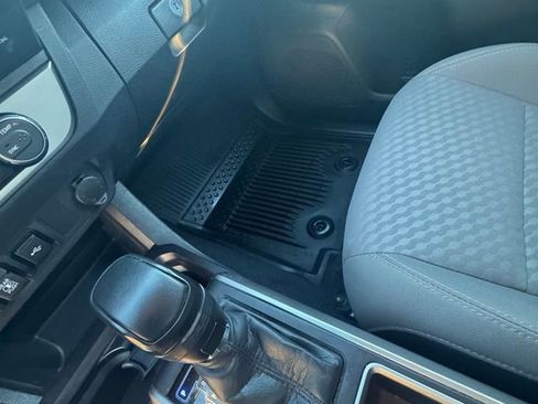 Used 2023 Toyota Tacoma 2WD Double Cab image 20