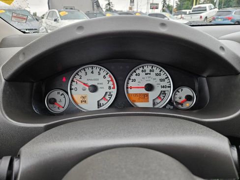 Used 2017 Nissan Frontier PRO-4X AWD/4WD image 21