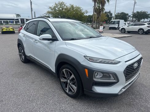Used 2021 Hyundai Kona Ultimate FWD image 3