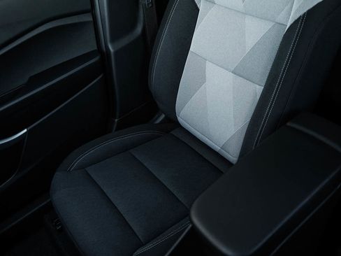 New 2026 Chevrolet Trax RS w/ Sunroof Package image 24