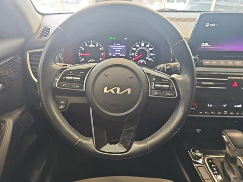 Used 2022 Kia Seltos S image 17